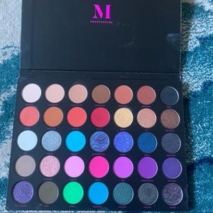 Nikita x Morphe artistry palette